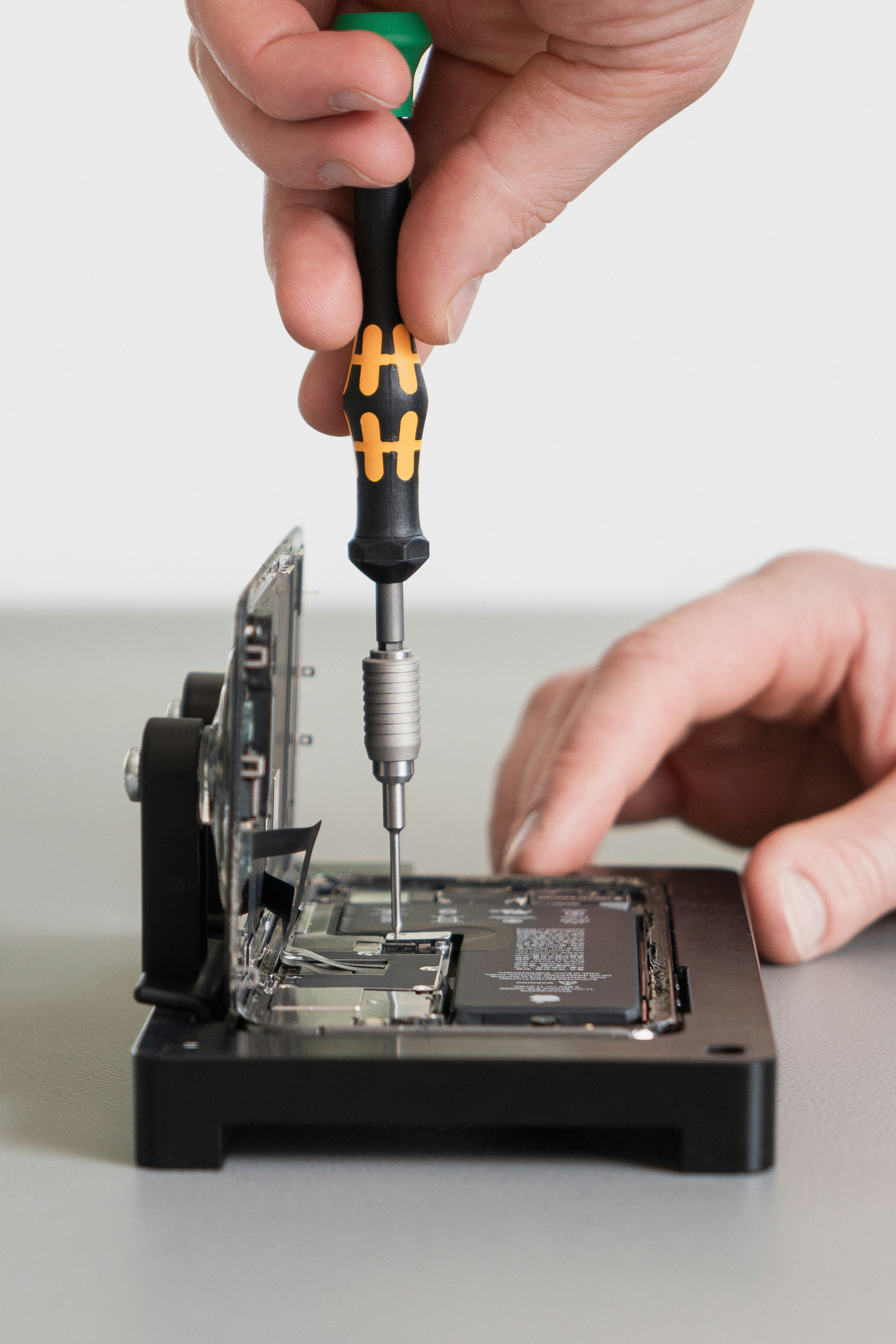 Phone and PS5 repair near Stansted Mountfitchet, Essex — Tech Revive Cheshunt